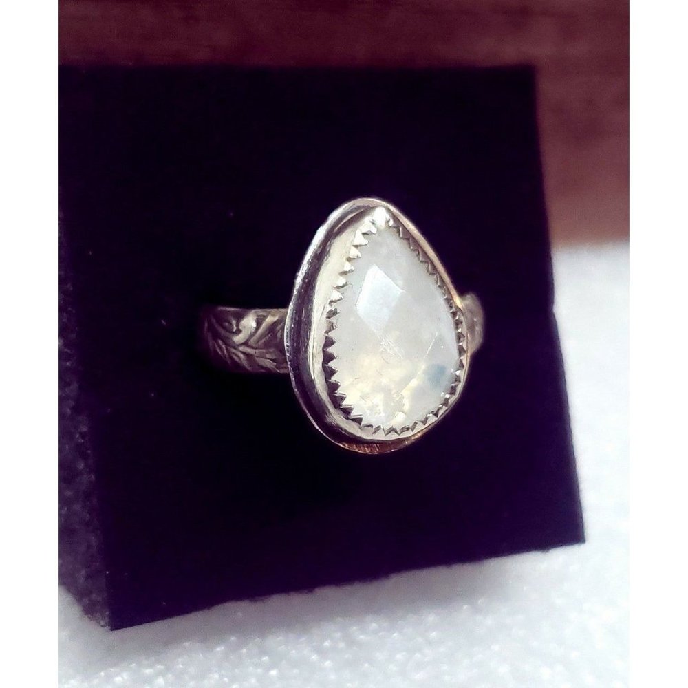 Moonstone ring - Picture 6 of 12
